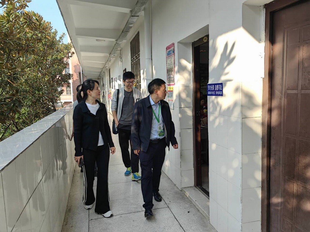 院领导赴湘南学院附属小学巡查督导.png